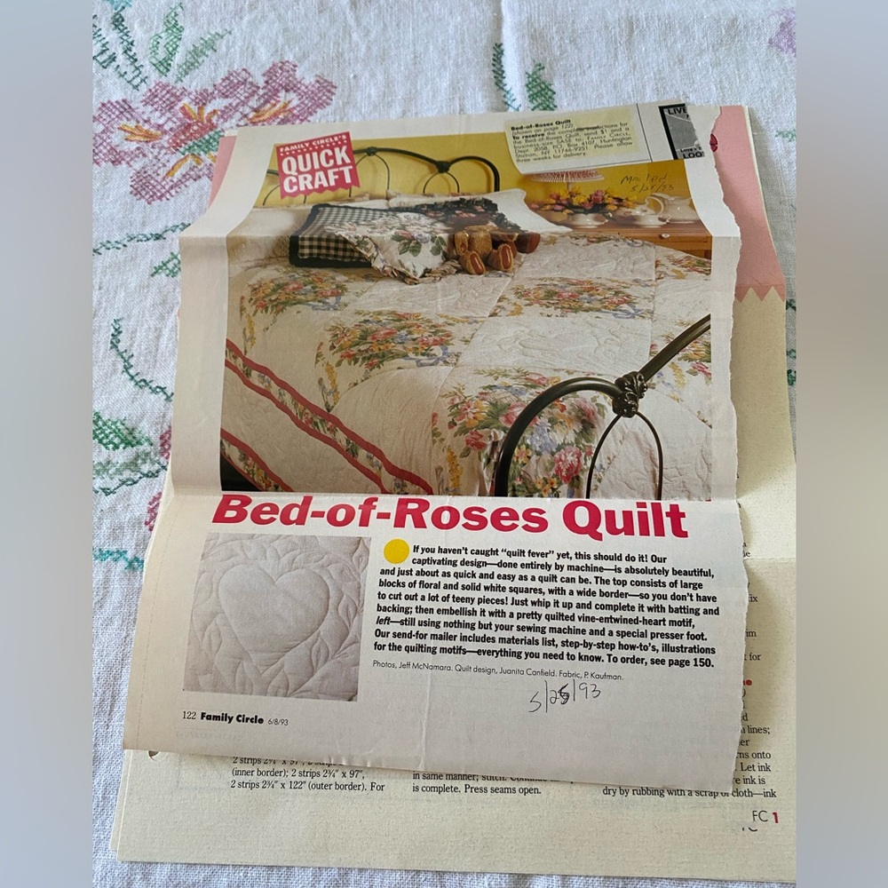 Dressmakers Tracing Paper & Simplicity Pattern Set - Picture 6 of 10